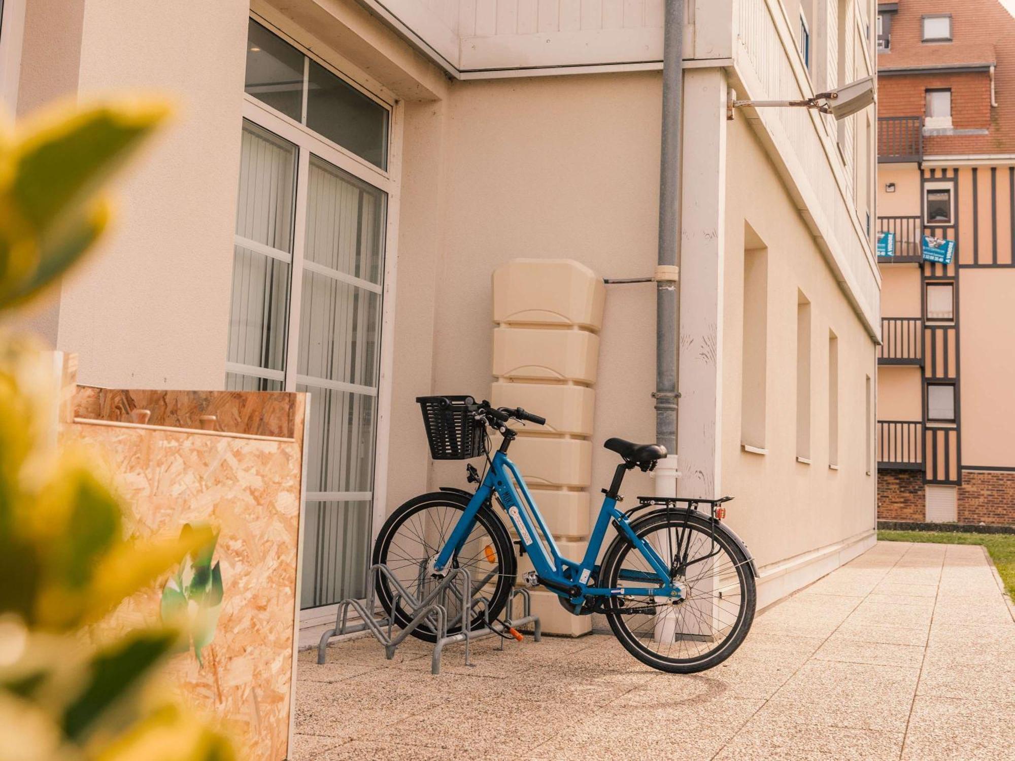 ibis Styles Deauville Villers Plage Exterior foto