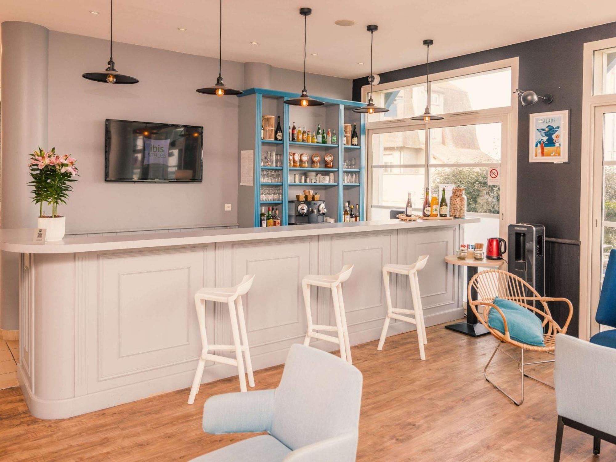 ibis Styles Deauville Villers Plage Exterior foto