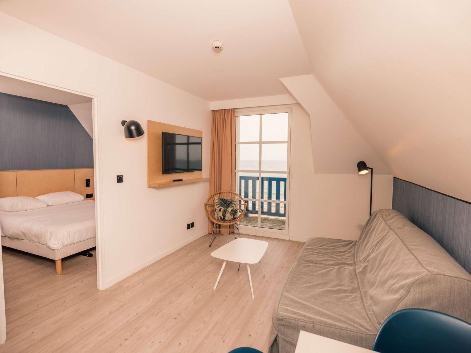 ibis Styles Deauville Villers Plage Exterior foto