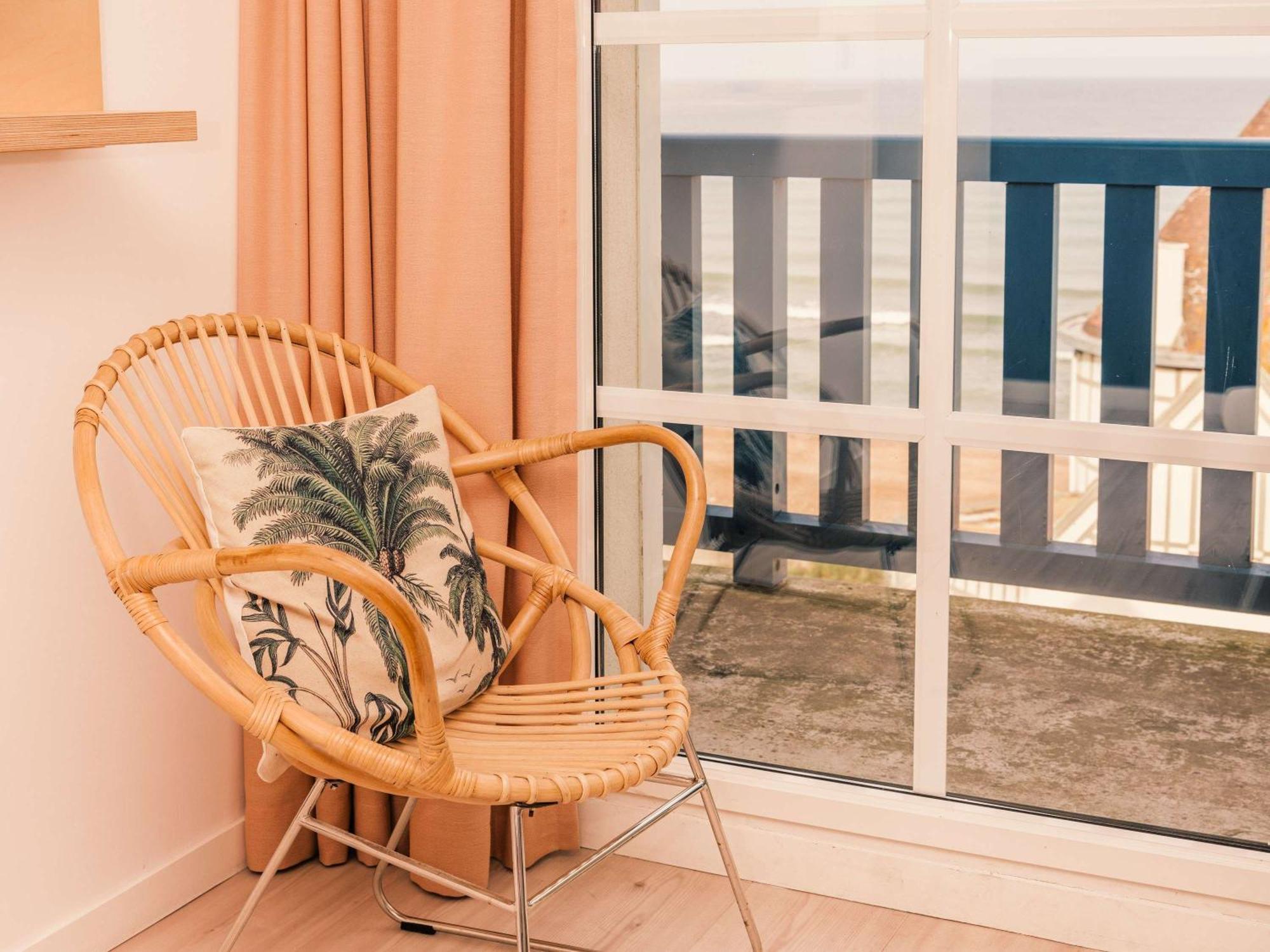 ibis Styles Deauville Villers Plage Exterior foto